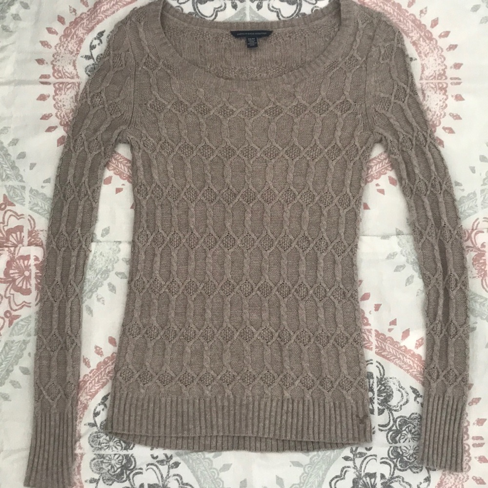 American Eagle Sweater